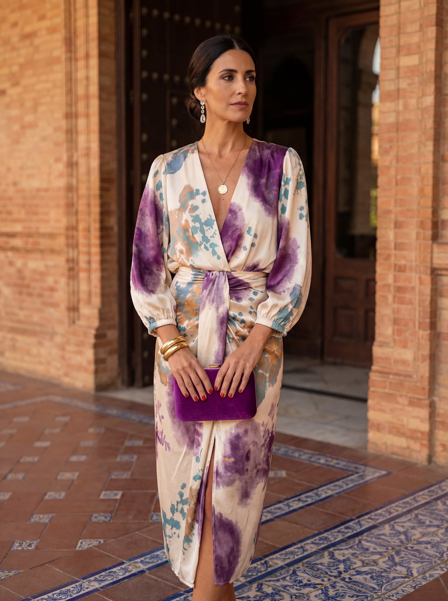 Valeria | Vestido cruzado y escote en V